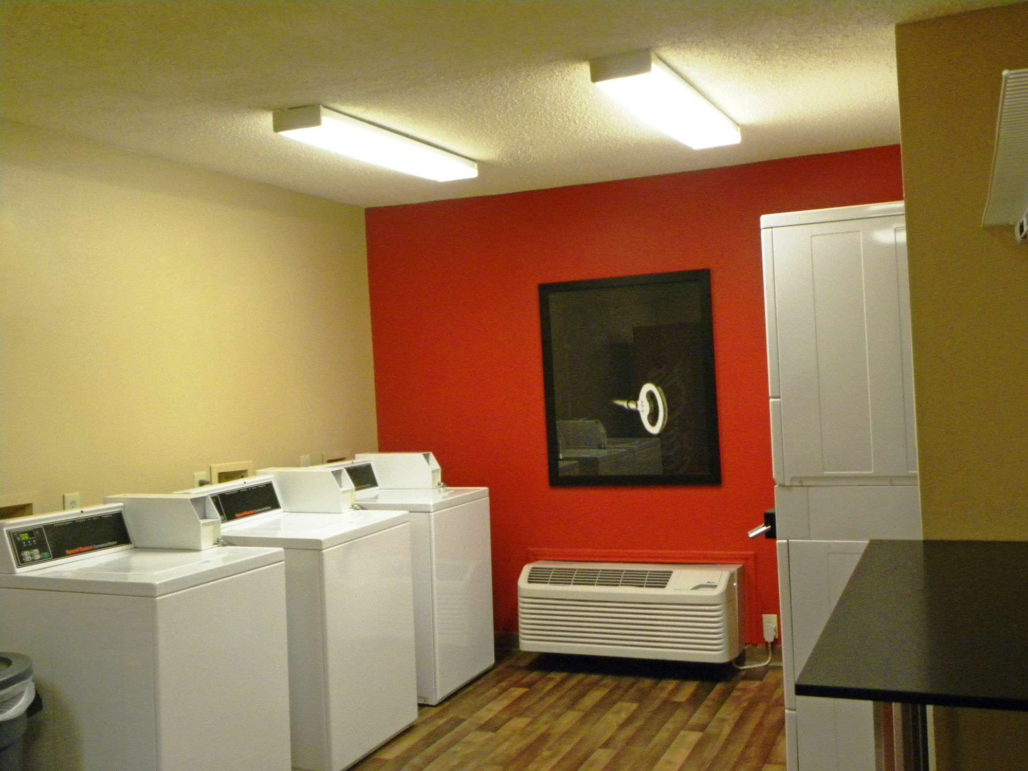 Suburban Studios Houston North I-45 Extérieur photo